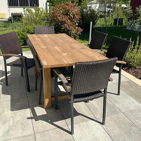 Rast Am Park Apartment