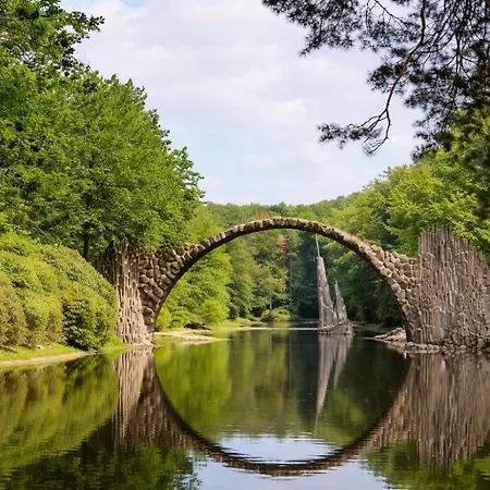 Rast Am Park Appartement *